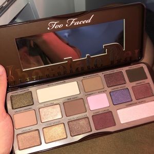 Too Faced Chocolate Bar Pallette